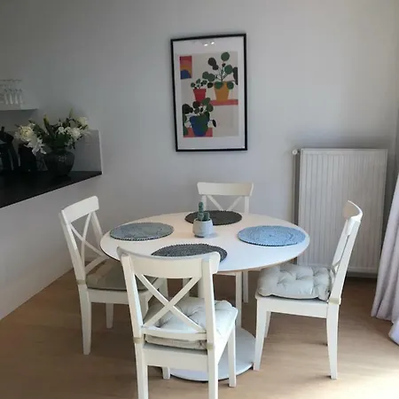 Ocean Breeze Apartament *